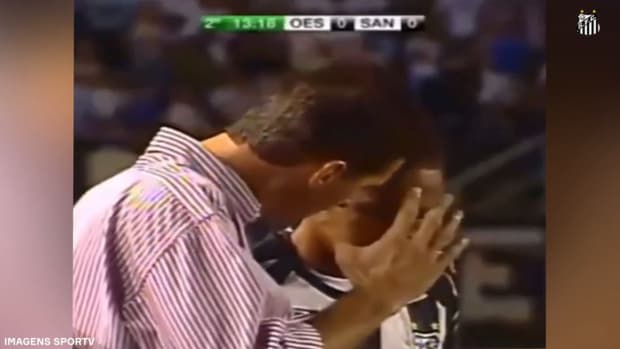 Neymar's first game as a professional player for Santos FC